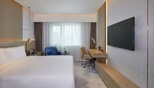 Park Plaza - 13