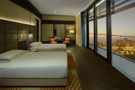 Grand Hyatt Abu Dhabi & Residences Emirates Pearl - 9