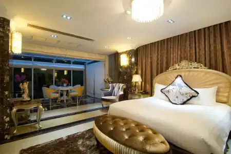 LK The Empress Pattaya - 150
