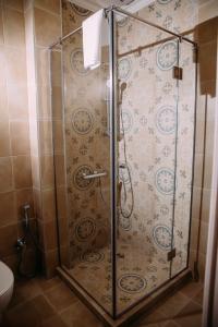 Marfuga Apart - - 106
