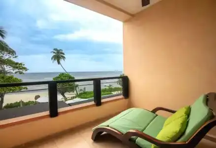 DoubleTree by Hilton Seychelles - Allamanda Resort & Spa - 46