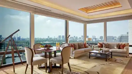 The Peninsula - 77
