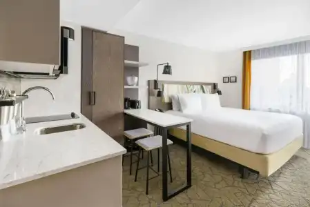 TownePlace Suites by Marriott New York Manhattan/Chelsea - 25