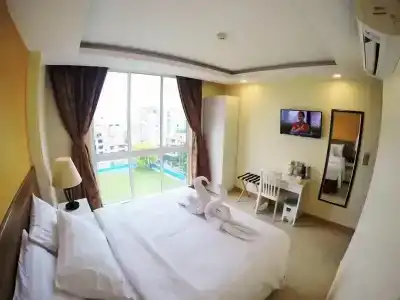 The Grand View - 9