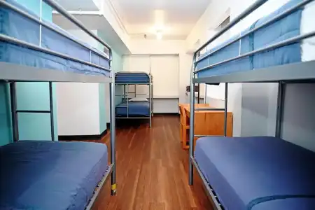 West Side YMCA Hostel - 9