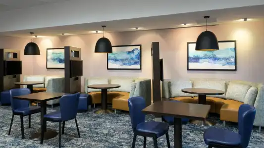 Courtyard by Marriott Old Town - 15