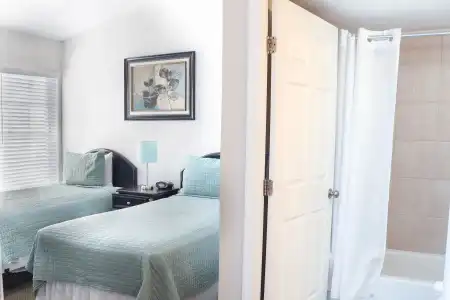 Parc Corniche Condominium Suites - 81