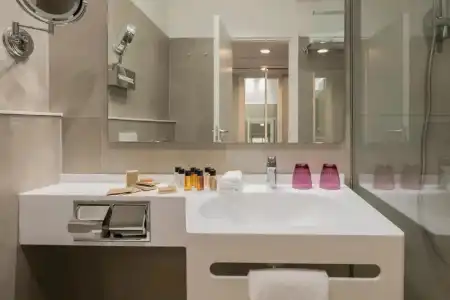 Crowne Plaza Rome St. Peter's by IHG - 14