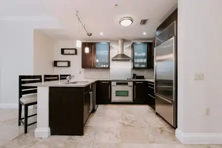 Beachside Resort & Residences - 53