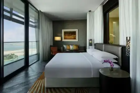 Grand Hyatt Abu Dhabi & Residences Emirates Pearl - 10