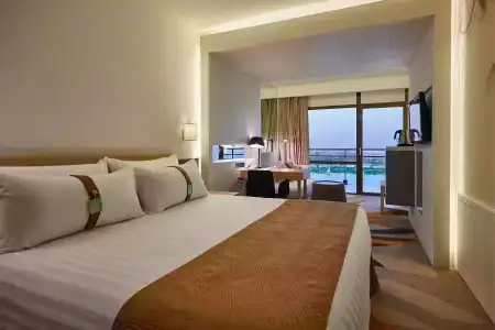 Holiday Inn & Suites Cairo Maadi by IHG - 3