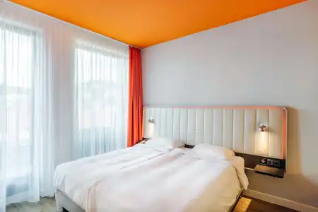Park Inn by Radisson - 43