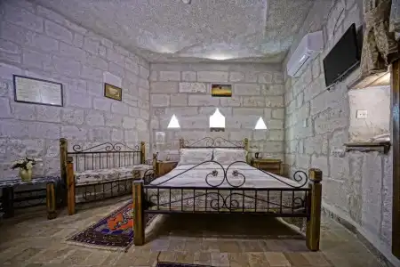 Maccan Cave - 52