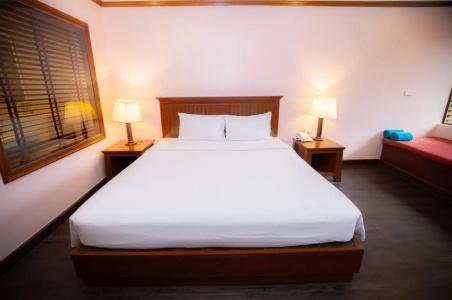 Baumanburi Patong - 58