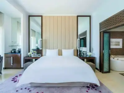 Rixos Marina Abu Dhabi - 75