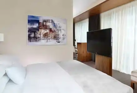 DoubleTree by Hilton Zagreb - 37