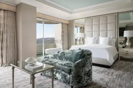 Four Seasons Los Angeles at Beverly Hills - 7