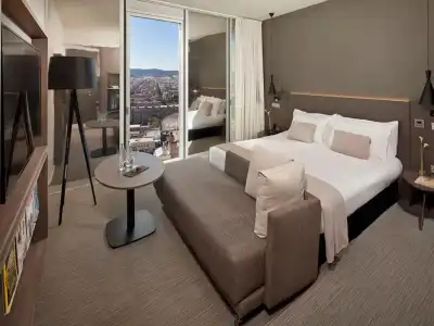 The Level at Meliá Barcelona Sky - 38