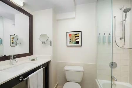 Courtyard by Marriott New York Manhattan/Times Square - 35