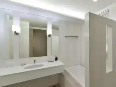 Hisea Huahin - 49