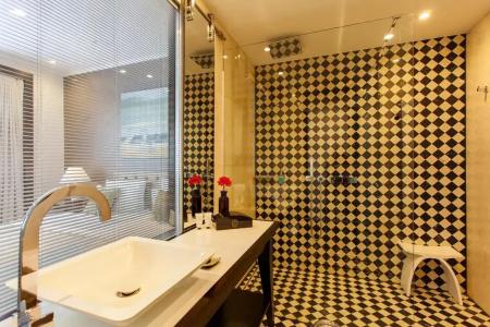 Quentin Boutique - 16