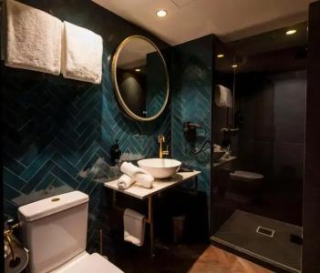 City Haarhuis - Worlds Crafted Collections - 11