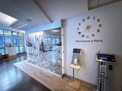 Holiday Inn Paris - Montmartre by IHG - 2