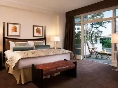 Fairmont Waterfront - 78