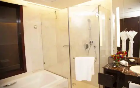 Bab Al Qasr - 31