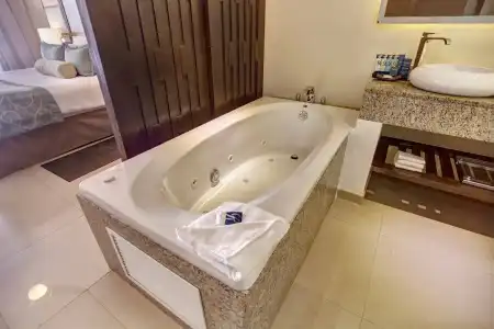 Royalton Punta Cana, An Autograph Collection All-Inclusive Resort & Casino - 80