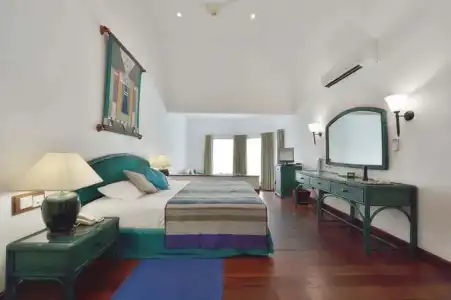 Velidhu Island Resort - 2