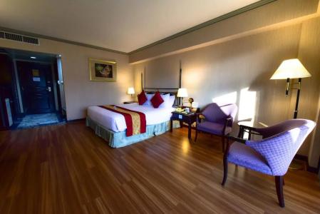 Patong Resort - 3