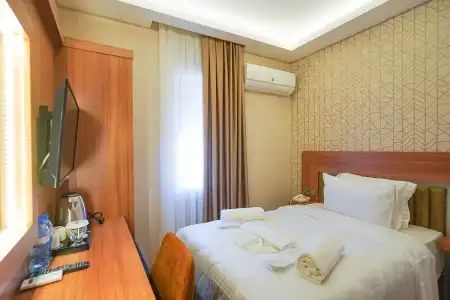 Uğurlu - 1