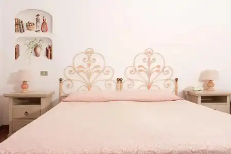 Delle Rose a Luxury Boutique - 5