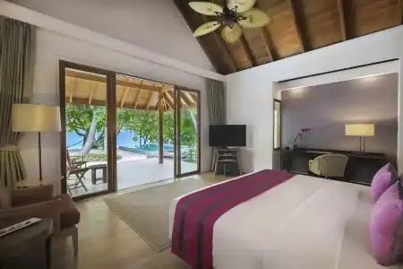 Dusit Thani Maldives - 3