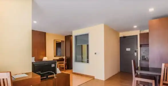 Elite Suites Patong - 52