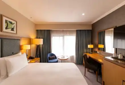 DoubleTree by Hilton London Victoria - 32