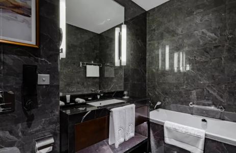 Johari Rotana - 92