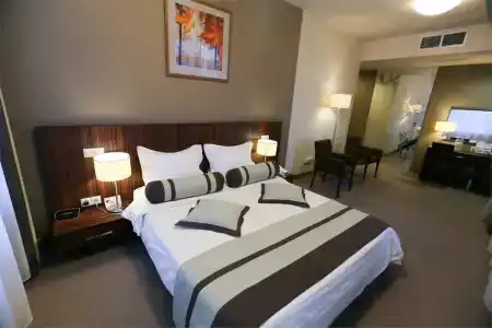 Spa Best Western Russian Manchester - 120