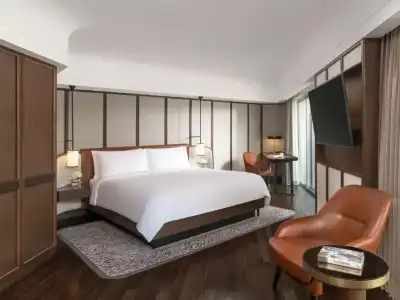 Fairmont - 4