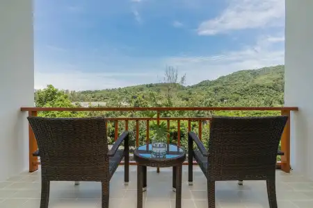 Naithonburi Beach Resort - 22