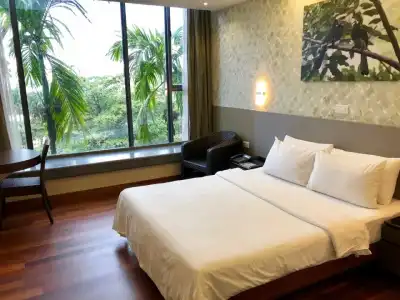 Siloso Beach Resort, Sentosa - 55