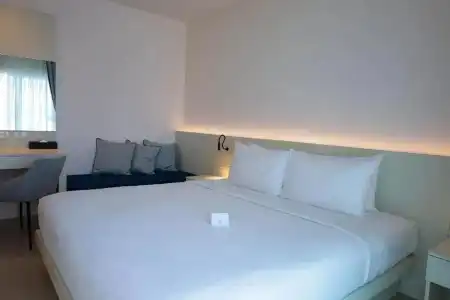 Amata Patong - 8