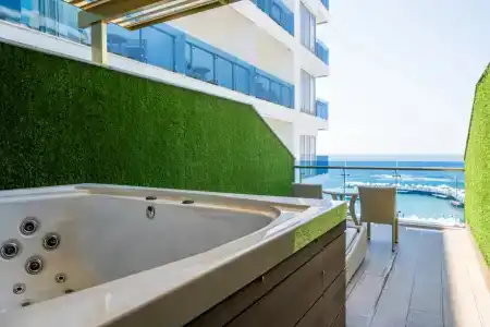 Azura Deluxe Resort & Spa - Ultra All Inclusive - 60