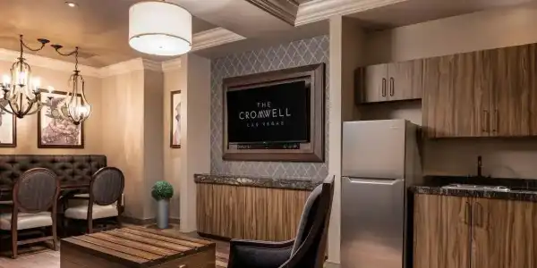 The Cromwell - 52