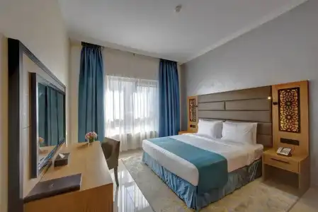 Class Apartments - 37