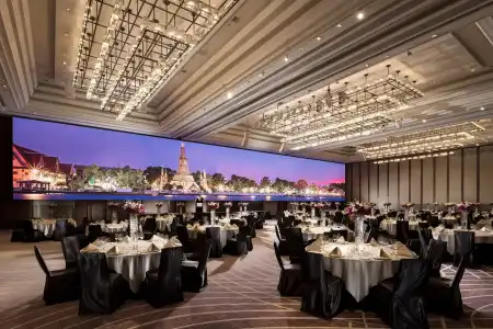 Conrad Bangkok - 13
