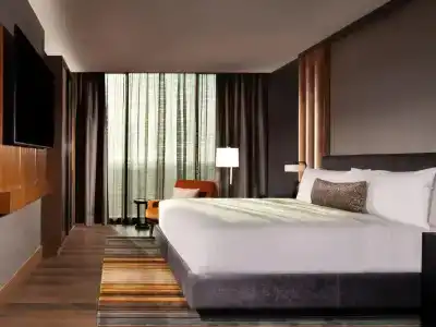 Grand Hyatt - 81
