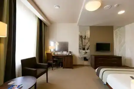 Spa Best Western Russian Manchester - 89