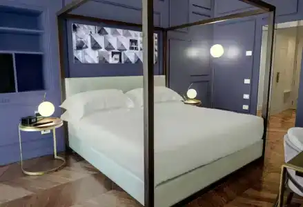 De Bonart Naples, Curio Collection by Hilton - 99
